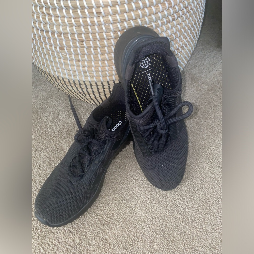 Adidas Running Shoes Low Top Sneakers Triple Black